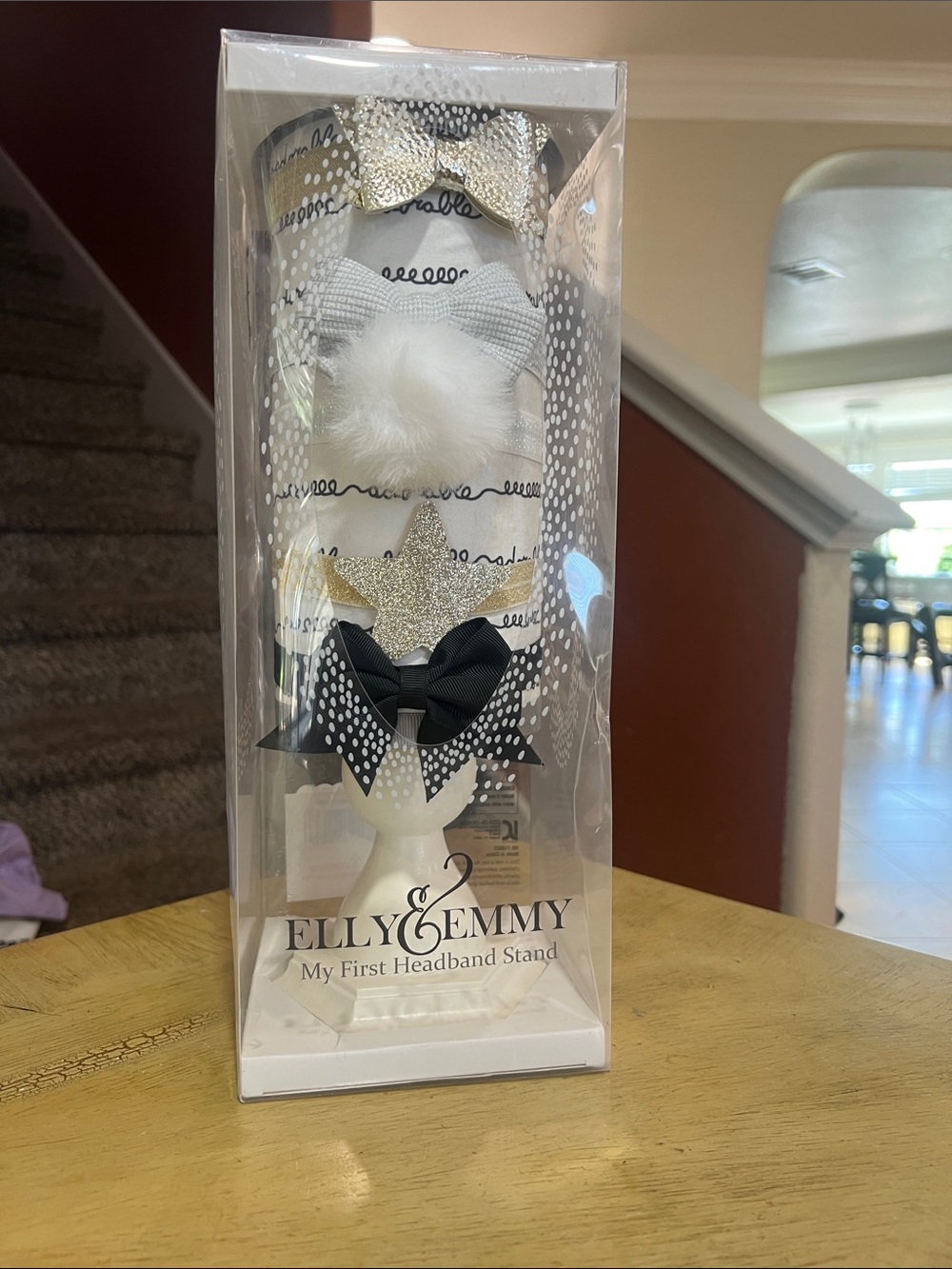 Elly & Emmy White and Gold My First Headband Stand